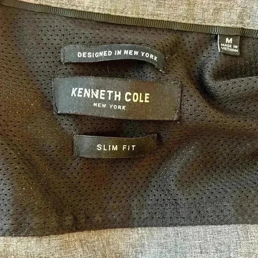 Kenneth Cole Button Down‎ - Picture 4 of 4